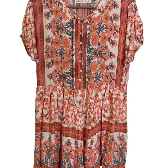 Saints +secrets romper floral half button front. Rayon size us 4 Small. - Picture 3 of 11